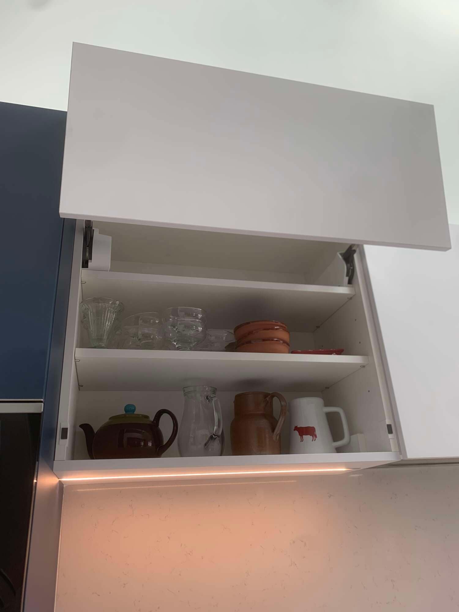 Rangements intérieurs de placards de cuisine sur mesure à Vitré